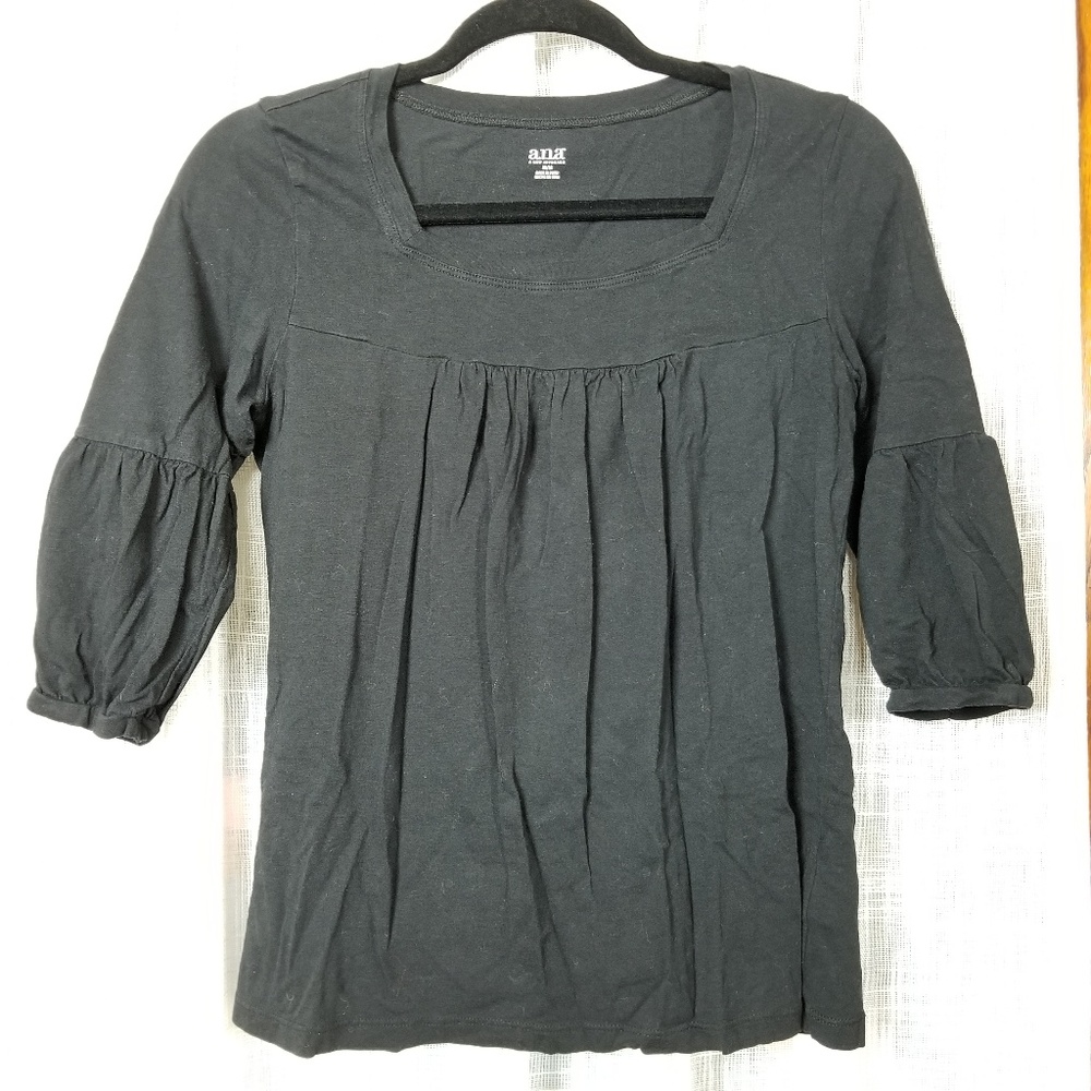 a.n.a. women top sz M black ¾ sleeve basic cotton